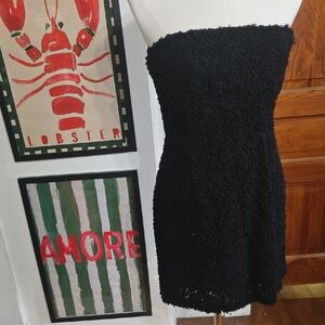 Storia Black Textured Strapless Mini Dress